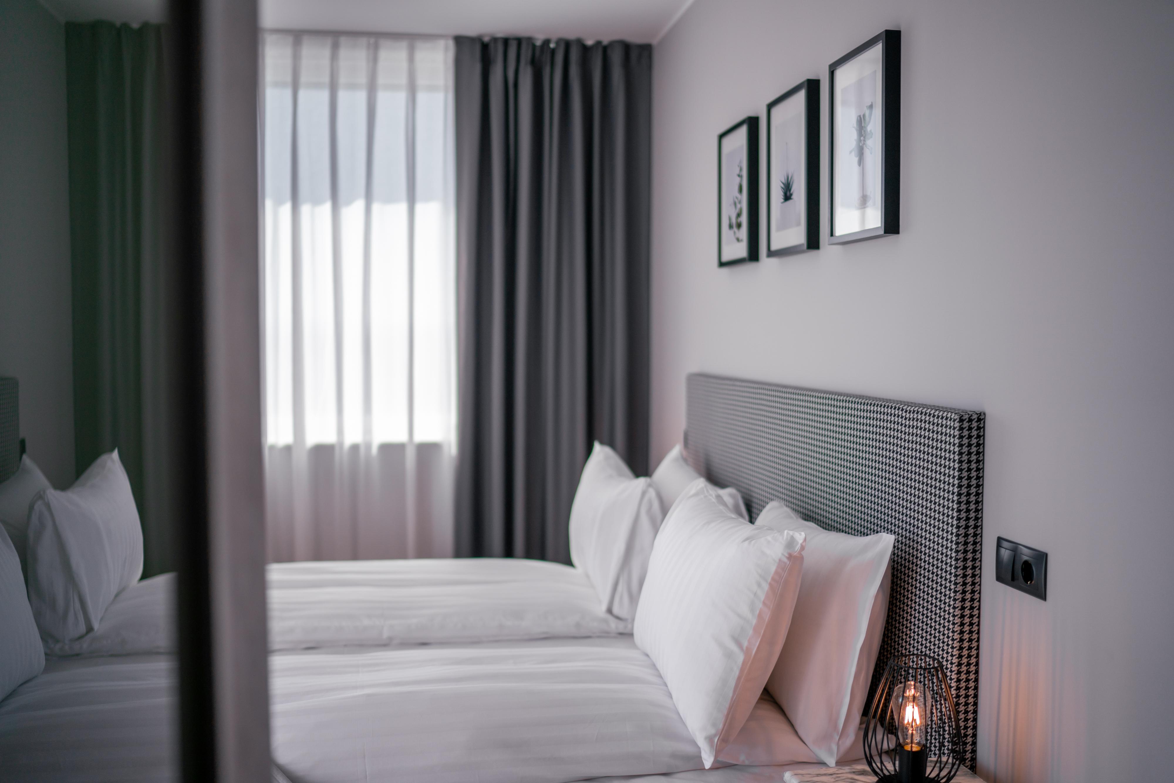 Hotel Libra Sibiu Bagian luar foto