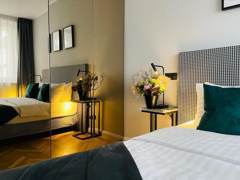 Hotel Libra Sibiu Bagian luar foto